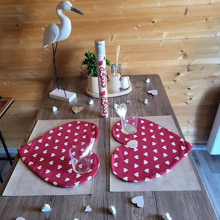 La De L'etang *